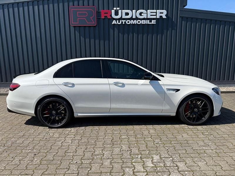Utilizat 2020 Mercedes E63S AMG AMG | 79.716 EUR - Imagine 1/1