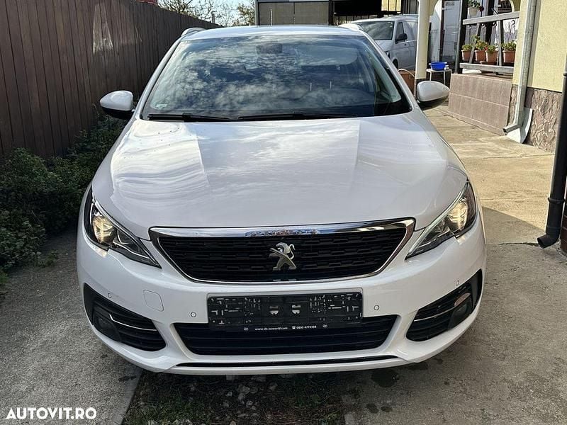 Second-hand Peugeot 308 Business-Line 130 CP (95 kW) 2019 Culoarealb Break