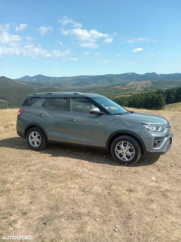 Culoaregri Utilizat 2023 Ssangyong (KGM) Tivoli SUV | 16.000 EUR (Scump) - Imagine 1/4