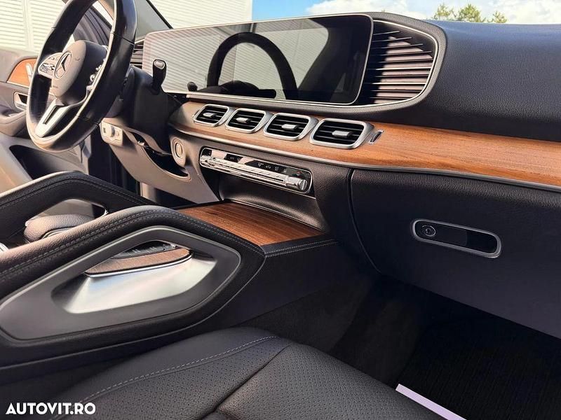 Second-hand Mercedes GLE350 319 CP (234 kW) 2021 Culoarenegru SUV