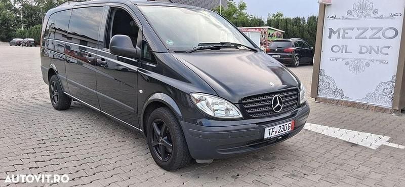 Negru Utilizat 2006 Mercedes Vito Monovolum | 6.850 EUR (Puțin scump) - Imagine 1/4