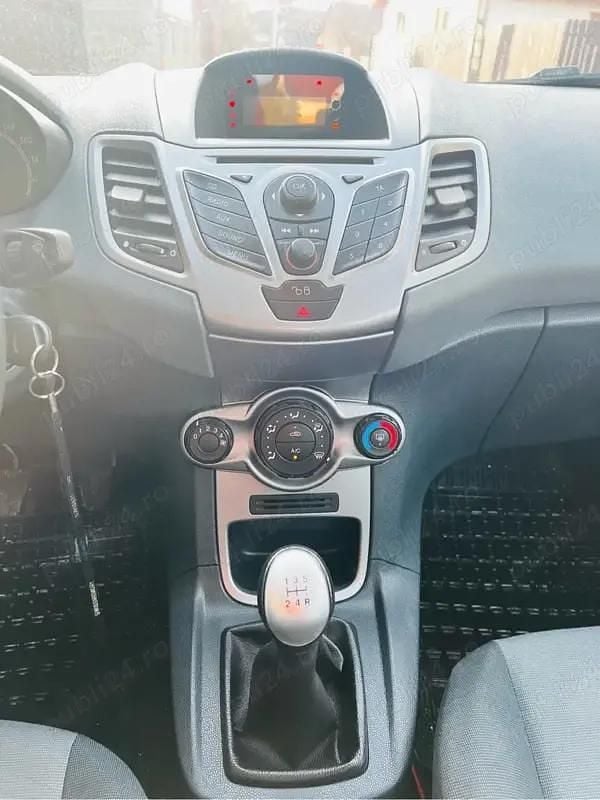 Second-hand Ford Fiesta 90 CP (66 kW) 2009 Hatchback