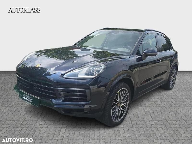 Culoarealbastru Utilizat 2023 Porsche Cayenne SUV | 83.999 EUR (Super Preț) - Imagine 1/4