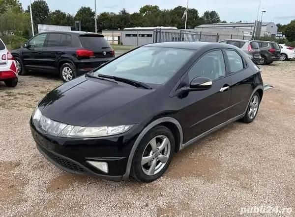 Utilizat 2007 Honda Civic Berlinǎ | 2.000 EUR - Imagine 1/4