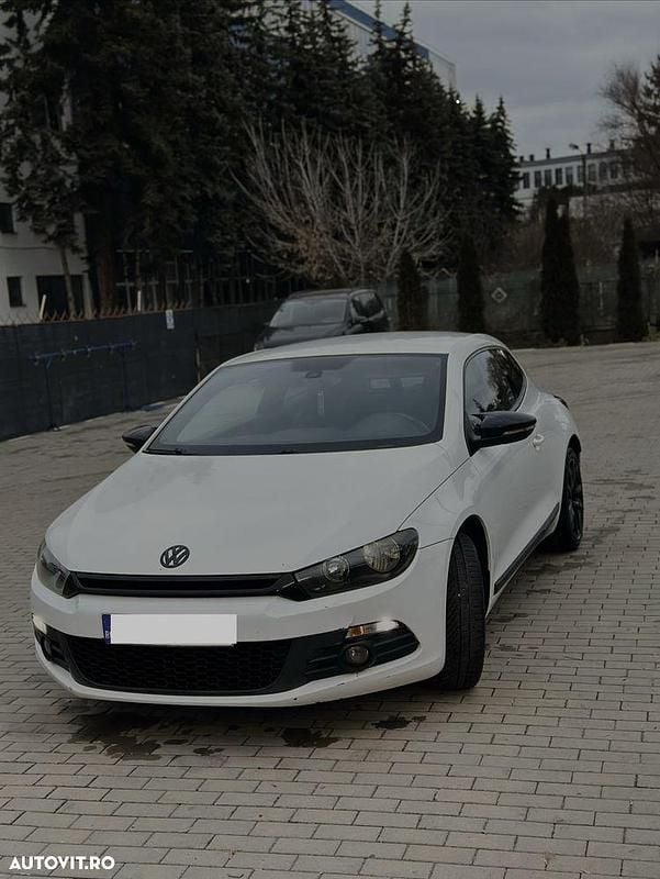Second-hand VW Scirocco 122 CP (89 kW) 2010 Culoarealb Coupe