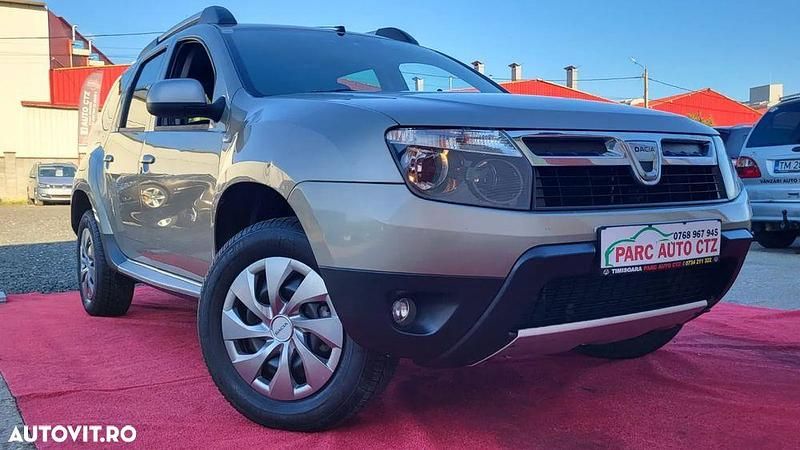 Culoaremaro Utilizat 2012 Dacia Duster Ambiance SUV | 7.150 EUR (Preț OK) - Imagine 1/4