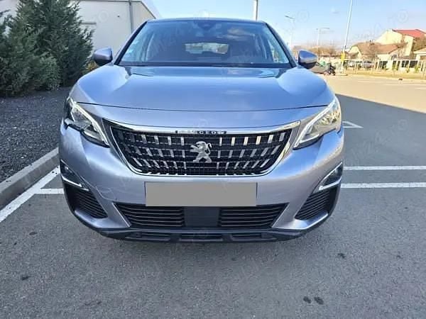 Gri Utilizat 2020 Peugeot 3008 SUV | 15.000 EUR (Preț bun) - Imagine 1/4