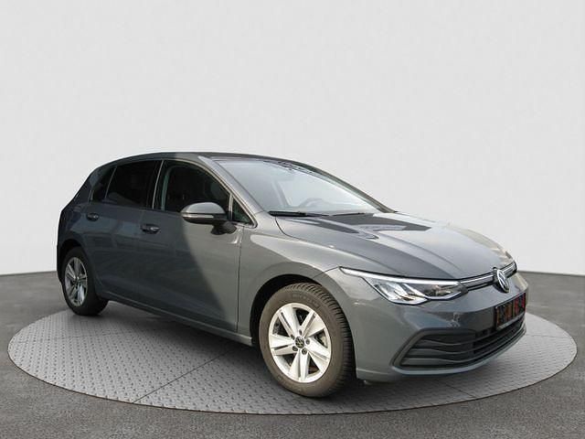 Second-hand 2020 VW Golf VIII Life | 25.660 EUR (Puțin scump) - Imagine 1/1