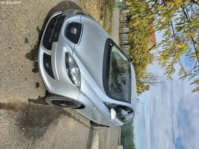 Utilizat 2005 Seat Altea Berlinǎ | 1.250 EUR (Preț OK) - Imagine 1/4