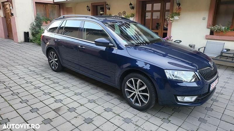Culoarealbastru Utilizat 2015 Skoda Octavia Break | 7.590 EUR (Preț bun) - Imagine 1/4