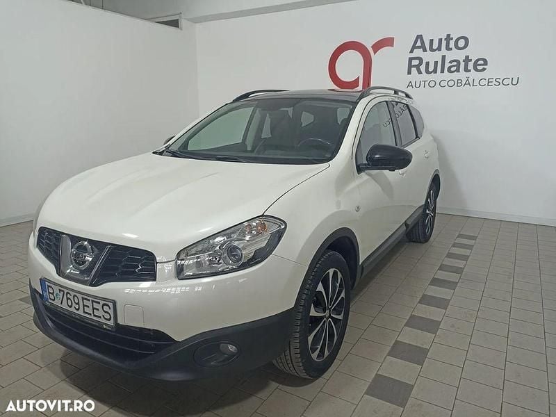 Culoarealb Utilizat 2013 Nissan Qashqai +2 Tekna SUV | 8.900 EUR (Puțin scump) - Imagine 1/4