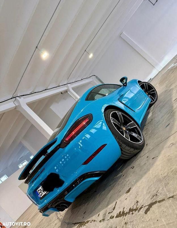 Second-hand Porsche Cayman 365 CP (268 kW) 2020 Culoarealbastru Coupe
