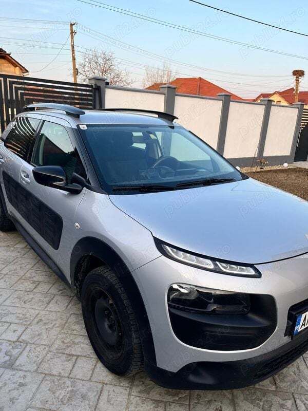 Utilizat 2018 Citroën C4 Cactus Hatchback | 7.800 EUR - Imagine 1/4