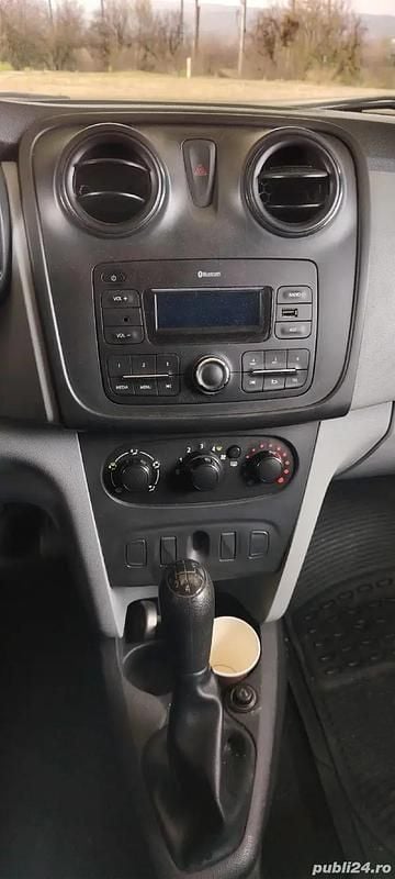 Second-hand Dacia Logan 75 CP (55 kW) 2013 Berlinǎ