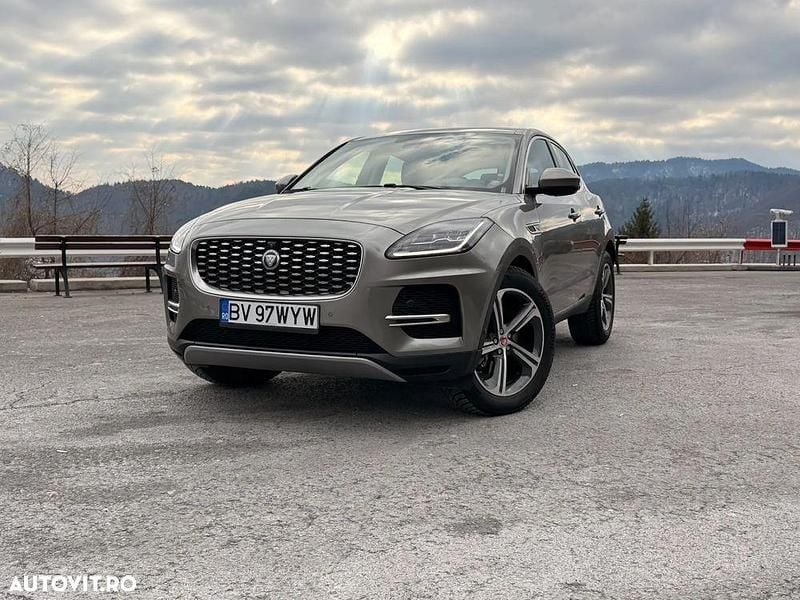 Second-hand Jaguar E-Pace R-Dynamic 269 CP (197 kW) 2021 Culoarebej SUV