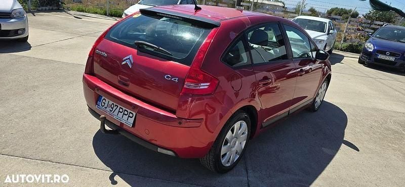 Culoarerosu Utilizat 2010 Citroën C4 Shine Hatchback | 1.800 EUR (Preț bun) - Imagine 1/4