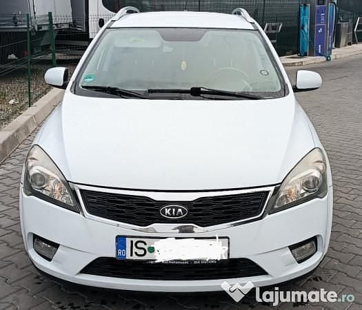 Second-hand Kia Ceed Sportswagon 90 CP (66 kW) 2010 Alb Break