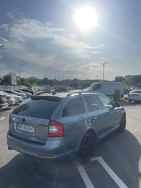Utilizat 2009 Skoda Octavia Break | 3.800 EUR (Puțin scump) - Imagine 1/4