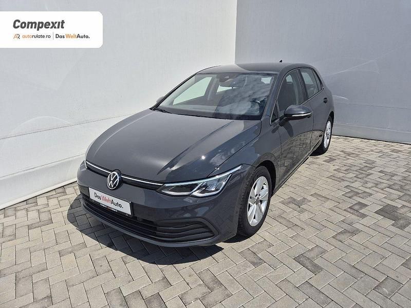 Gri mediu normal Utilizat 2021 VW Golf VIII Life Hatchback | 14.390 EUR (Preț OK) - Imagine 1/4