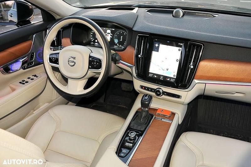 Second-hand Volvo S90 Inscription 254 CP (186 kW) 2016 Culoaregri Berlinǎ