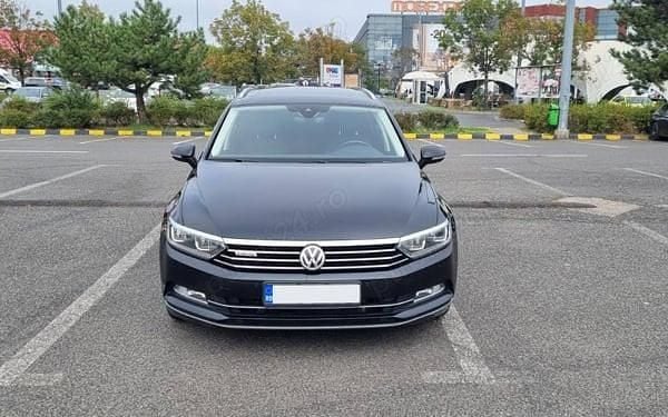 Negru Utilizat 2018 VW Passat Break | 15.000 EUR (Puțin scump) - Imagine 1/4