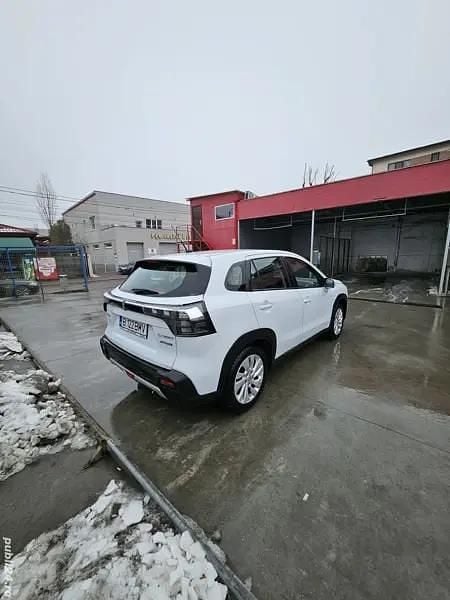Alb Utilizat 2022 Suzuki SX4 S-Cross SUV | 16.800 EUR (Preț OK) - Imagine 1/4