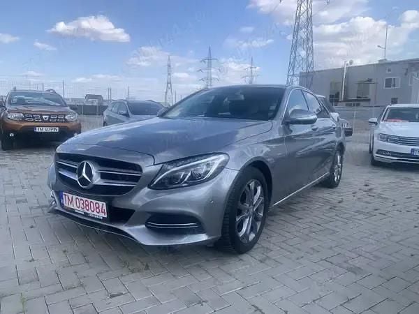 Gri Utilizat 2014 Mercedes C220 AMG Berlinǎ | 13.500 EUR (Scump) - Imagine 1/4