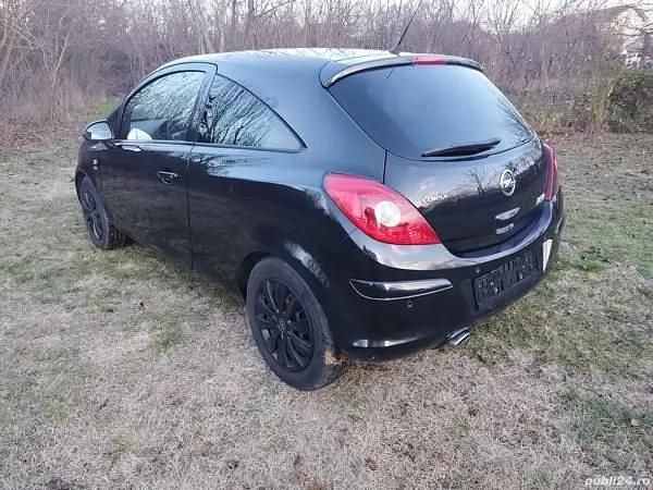 Second-hand Opel Corsa 87 CP (63 kW) 2012 Coupe