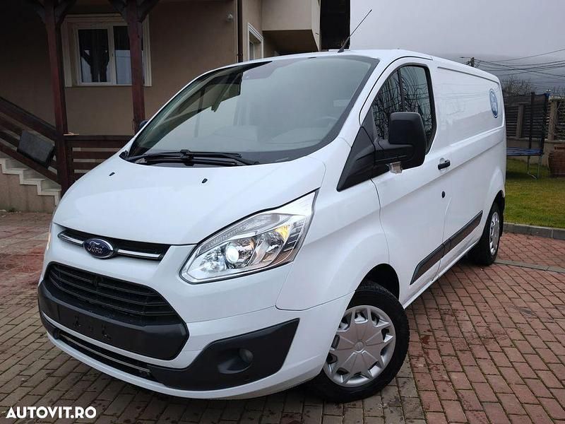 Culoarealb Utilizat 2017 Ford Transit Custom Monovolum | 10.950 EUR - Imagine 1/4