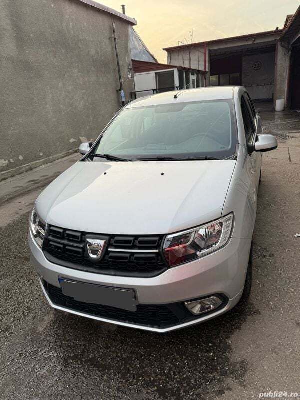 Gri Utilizat 2017 Dacia Logan Lauréate Berlinǎ | 7.250 EUR (Preț OK) - Imagine 1/4