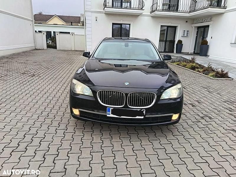 Second-hand BMW 730L 245 CP (180 kW) 2009 Culoarenegru Berlinǎ