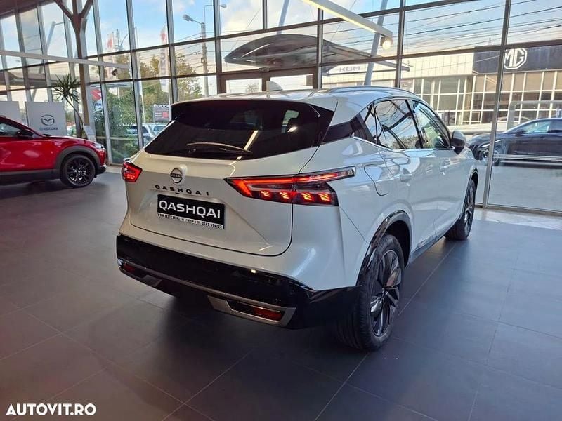 Nouă Nissan Qashqai Tekna 156 CP (114 kW) 2025 Culoarealb SUV