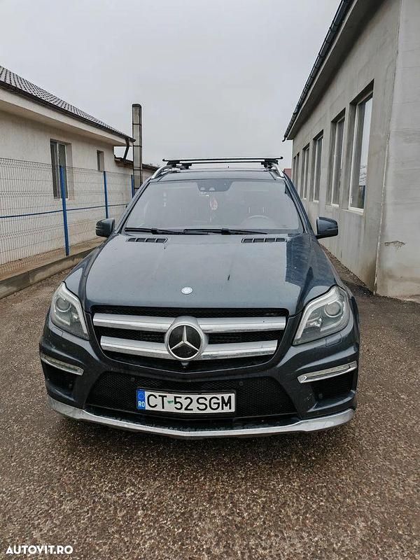 Culoaregri Utilizat 2013 Mercedes GL350 SUV | 21.500 EUR (Preț OK) - Imagine 1/4