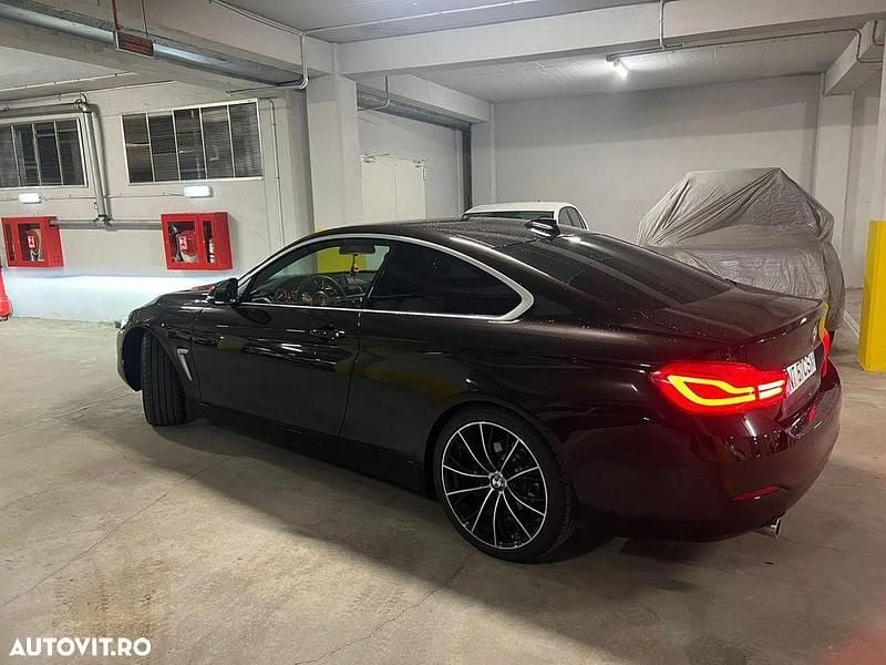 Second-hand BMW 418 Sport Line 150 CP (110 kW) 2018 Culoaremaro Coupe