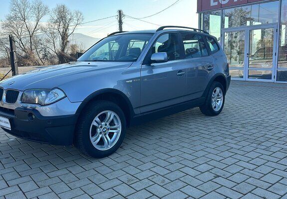 Gri Utilizat 2006 BMW X3 SUV | 7.900 EUR (Scump) - Imagine 1/4