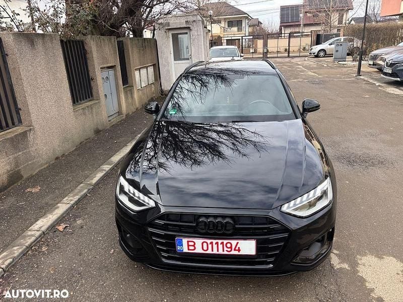 Second-hand Audi A4 S-Line 150 CP (110 kW) 2021 Culoarenegru Break