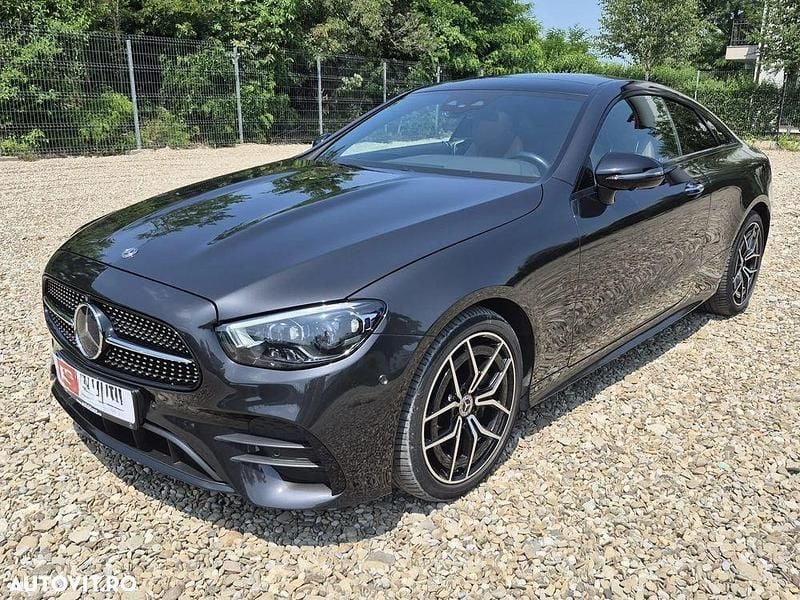 Culoaregri Utilizat 2020 Mercedes E200 Coupe | 40.900 EUR - Imagine 1/4