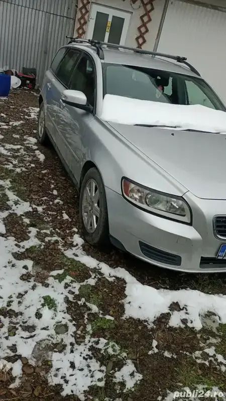 Utilizat 2009 Volvo V50 Break | 1.400 EUR (Super Preț) - Imagine 1/4