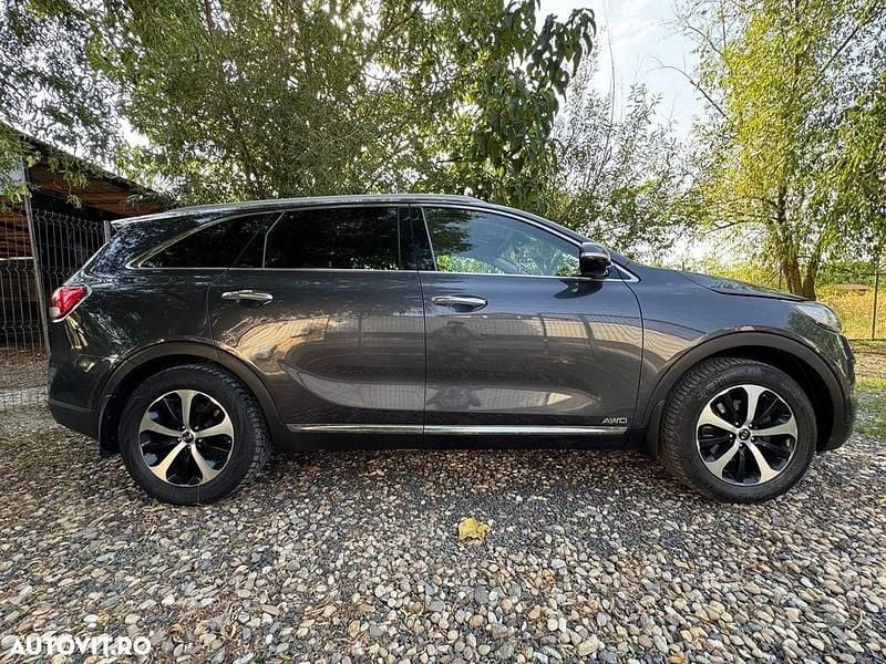 Culoaregri Utilizat 2018 Kia Sorento SUV | 18.000 EUR (Super Preț) - Imagine 1/4