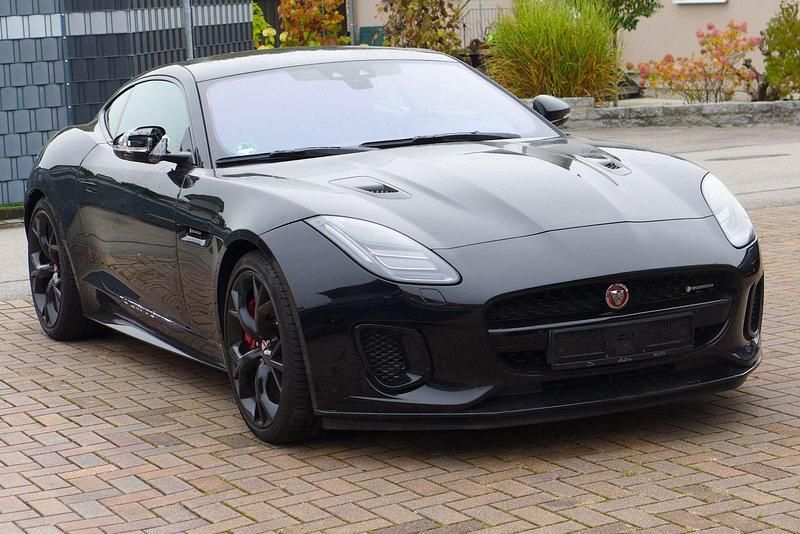 Second-hand Jaguar F-Type R-Dynamic 381 CP (280 kW) 2020 Coupe