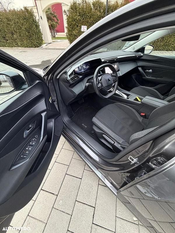 Second-hand Peugeot 308 Active 130 CP (95 kW) 2022 Culoaregri Break