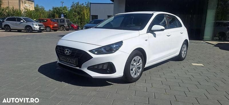 Culoarealb Utilizat 2022 Hyundai i30 Comfort Hatchback | 13.950 EUR (Preț bun) - Imagine 1/4