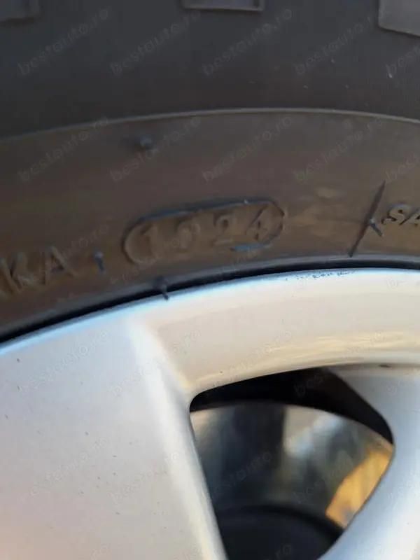 Second-hand VW Golf VI 105 CP (77 kW) 2011 Hatchback