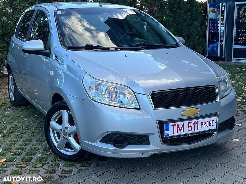 Second-hand Chevrolet Aveo 72 CP (52 kW) 2011 Culoareargint