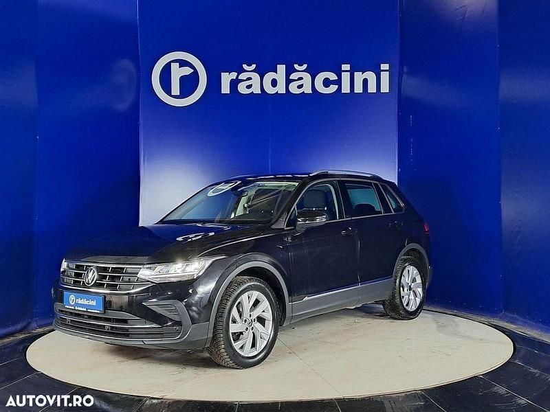Negru Utilizat 2020 VW Tiguan SUV | 28.450 EUR (Scump) - Imagine 1/4