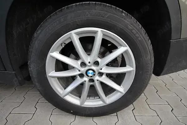 Utilizat 2016 BMW X1 SUV | 18.000 EUR (Scump) - Imagine 1/4