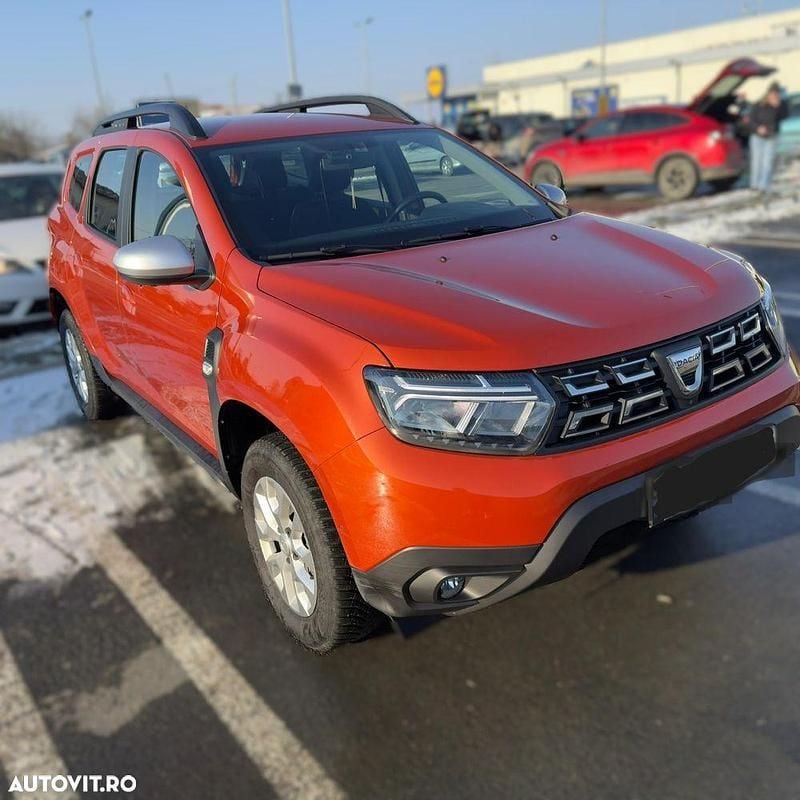 Culoareportocaliu Utilizat 2022 Dacia Duster Comfort SUV | 13.200 EUR (Preț bun) - Imagine 1/4