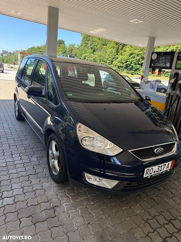 Culoarealbastru Utilizat 2008 Ford Galaxy Ambiente Monovolum | 3.999 EUR (Preț OK) - Imagine 1/4