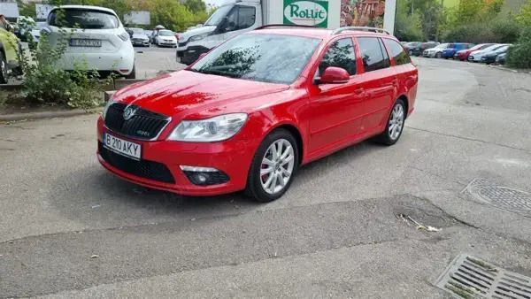 Rosu Utilizat 2011 Skoda Octavia vRS Break | 6.359 EUR (Preț OK) - Imagine 1/4
