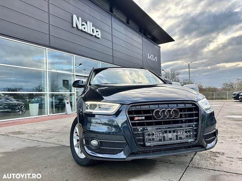 Culoarenegru Utilizat 2015 Audi Q3 SUV | 12.750 EUR (Super Preț) - Imagine 1/4